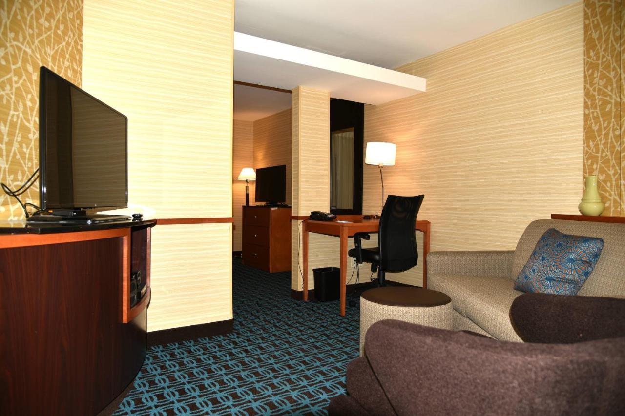 Fairfield Inn Hartford Airport Windsor Locks Extérieur photo