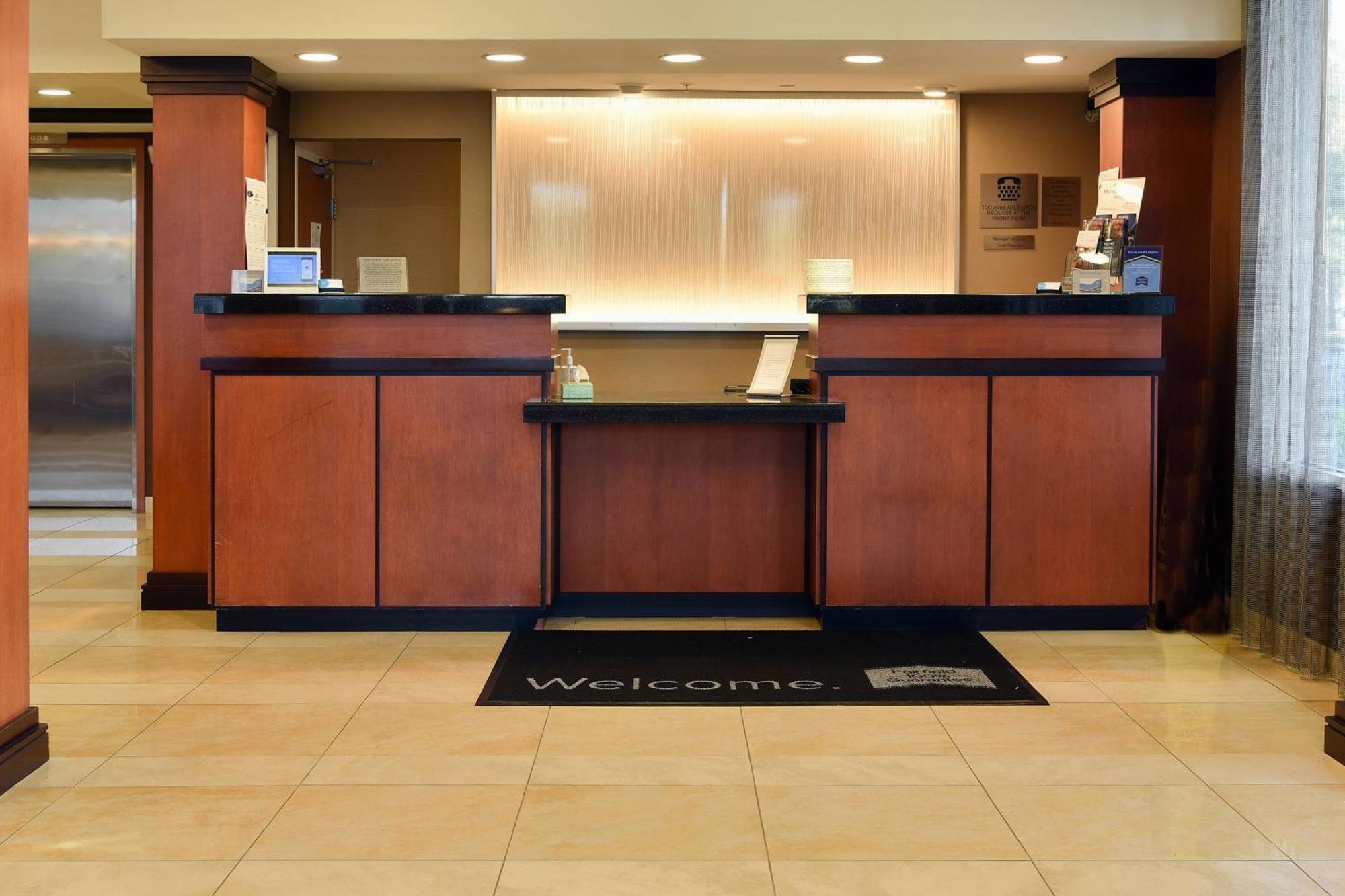 Fairfield Inn Hartford Airport Windsor Locks Extérieur photo