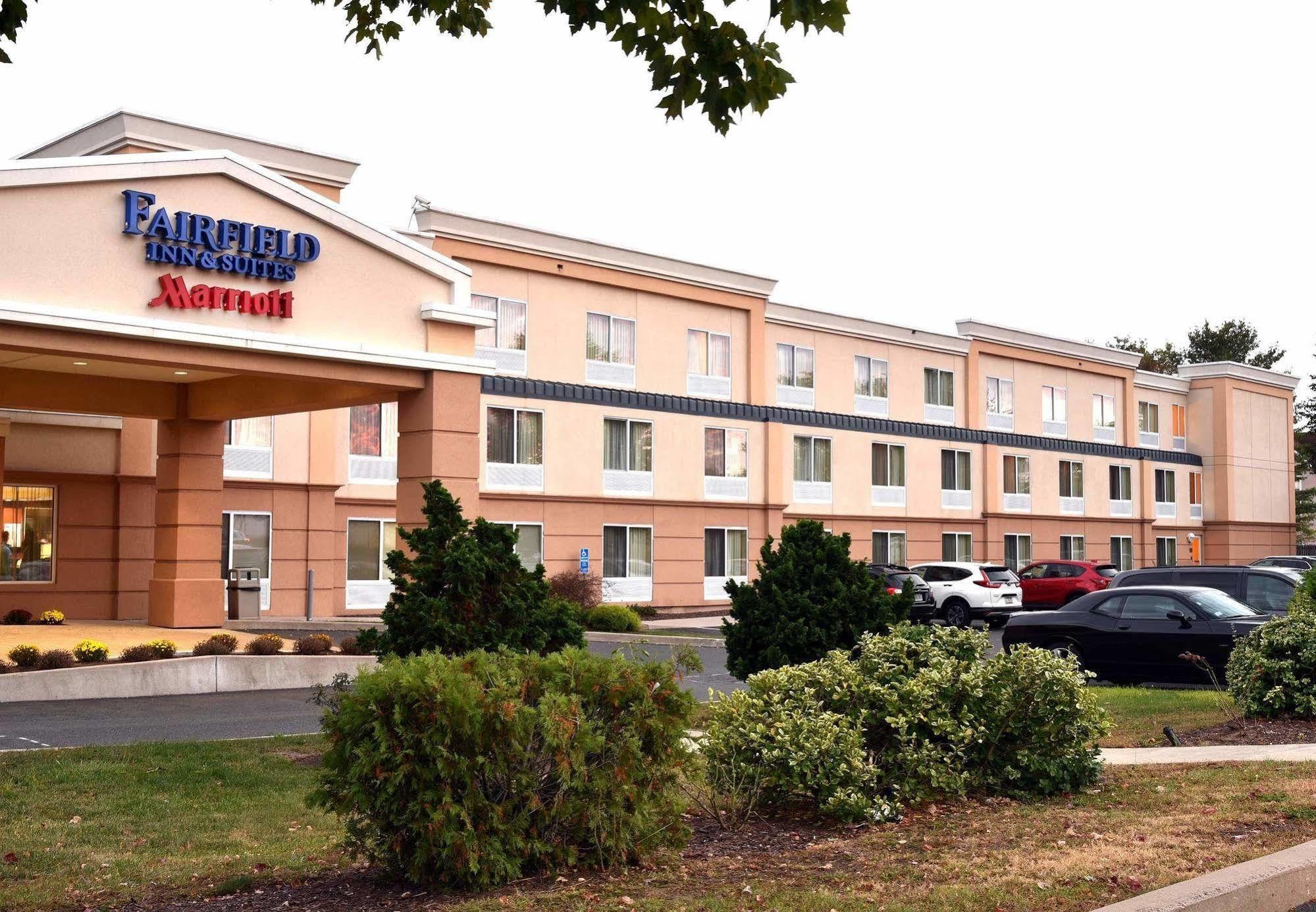 Fairfield Inn Hartford Airport Windsor Locks Extérieur photo