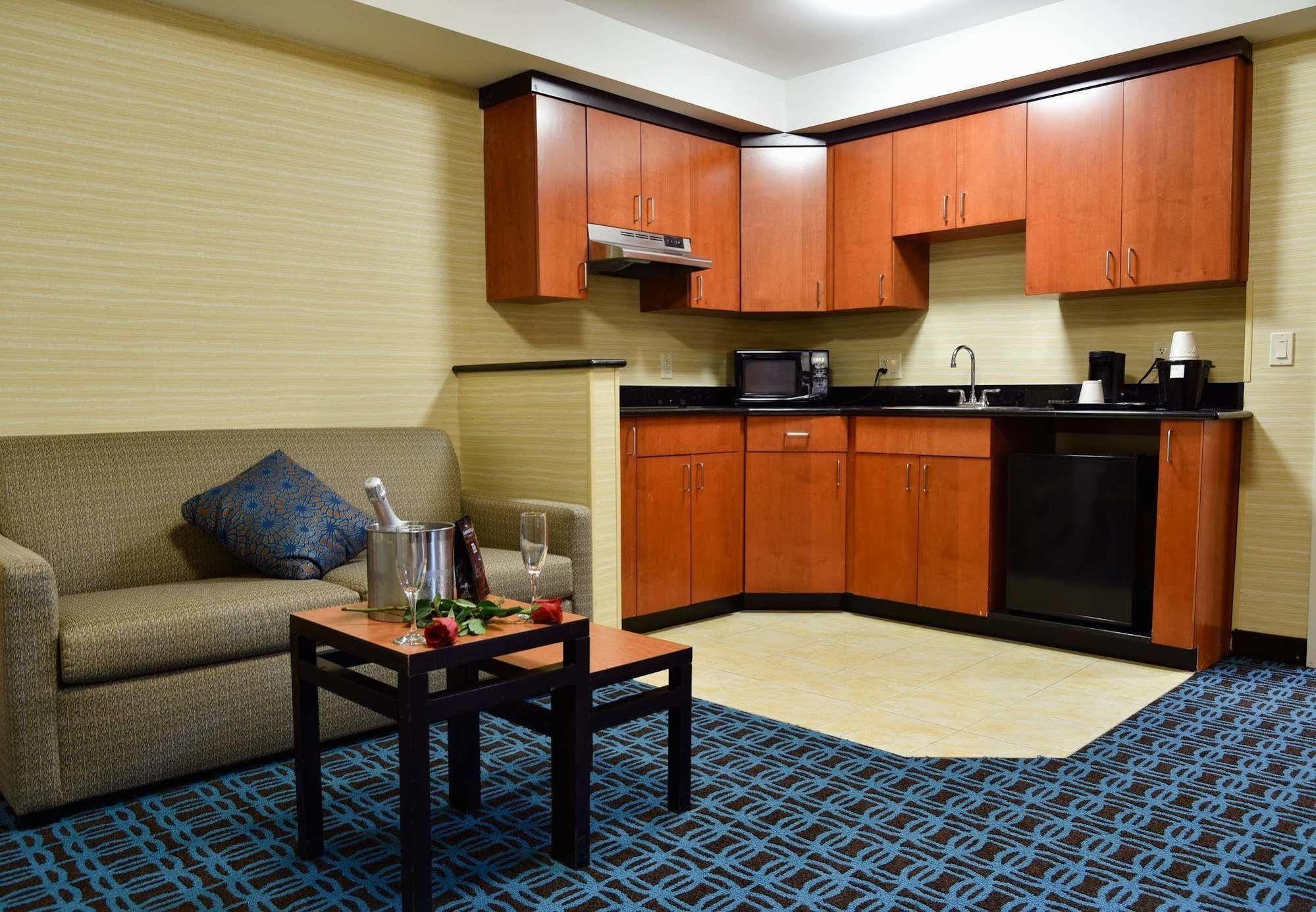 Fairfield Inn Hartford Airport Windsor Locks Extérieur photo